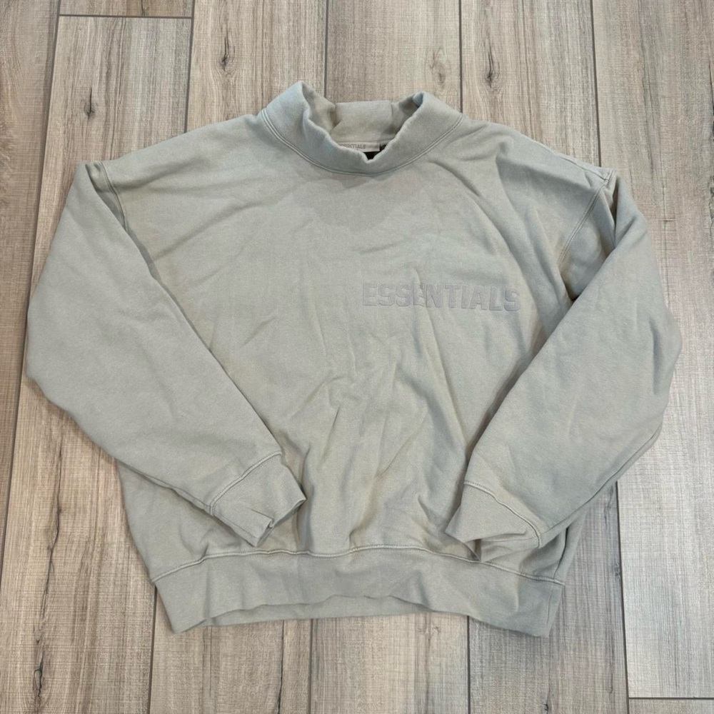 Essentials crew neck sweatshirt